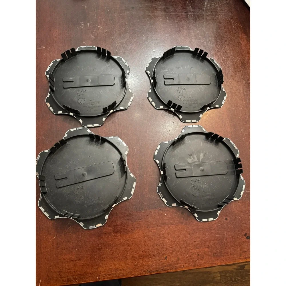 GMC Wheel Center Caps Set of 4 Silver OEM 9594256 Truck SUV Replacement